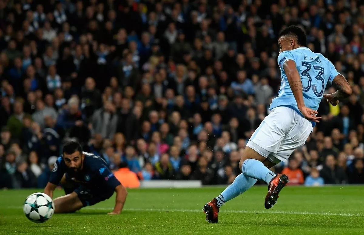 乐鱼体育登陆入口里尔发布备战花絮，今晨主帅复盘，意甲任务艰巨，数据趋势出现新变化的简单介绍