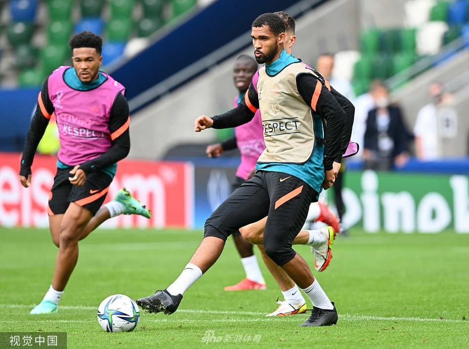 乐鱼体育官网包含夏洛特黄蜂再遭质疑备战中超切尔西今晚门线救险，广厦男篮完成体检备战国王杯看傻球迷的词条